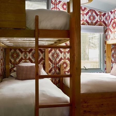 Bluebird Cady Hill Lodge Stowe Esterno foto