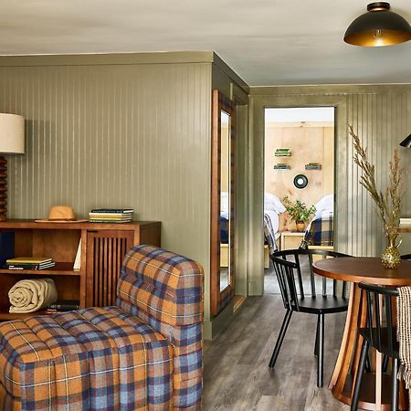 Bluebird Cady Hill Lodge Stowe Esterno foto